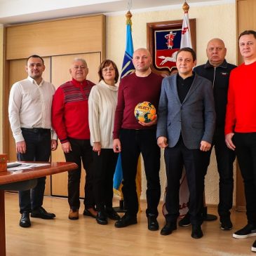 У Черкасах проведуть футбольний матч за участю зірок українського футзалу