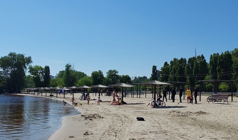 У Звенигородці заборонили купатися на пляжі